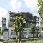 Apartmán Strandblick In Binz, Direkt Am Mit Balkon Und Seitlichem Meerblick