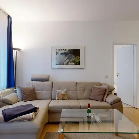 Apartamento Villa Strandblick In Binz, Fewo Direkt Am Strand Mit Balkon Und Seitlichem Meerblick *