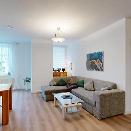 Villa Strandblick In Binz, Fewo Direkt Am Strand Mit Balkon Und Seitlichem Meerblick *